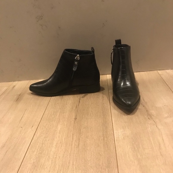 Steve Madden Crocodile Booties - Picture 5 of 8